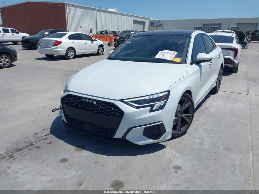 Vin: wauaudgy2ra043657, lot: 46080636, audi a3 premium 40 tfsi front-wheel drive s tronic 20242