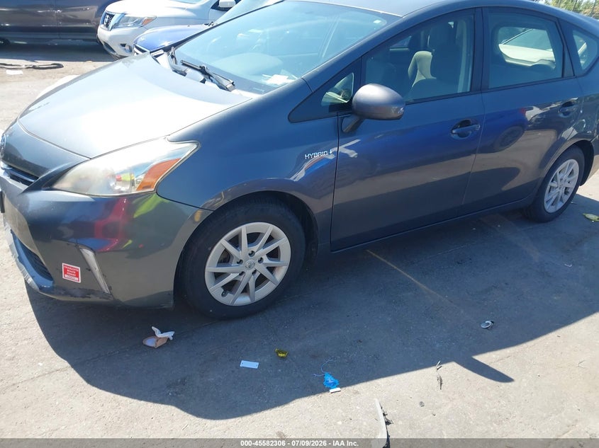 2013 Toyota Prius V Three JTDZN3EU7D3188185 photo 1