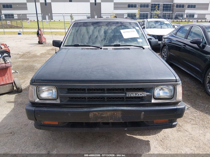 1988 MAZDA B2200 auction photo 6