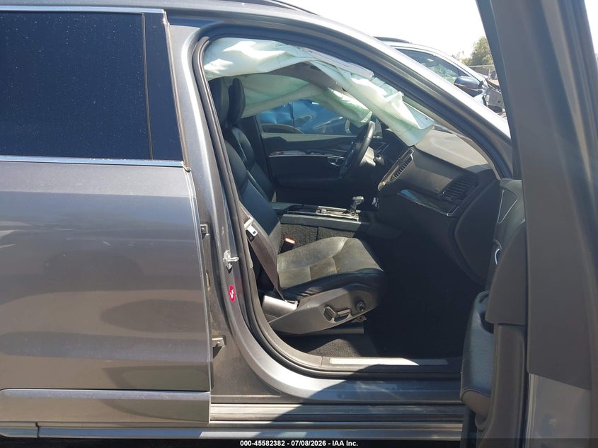 2018 VOLVO XC90 auction photo 5