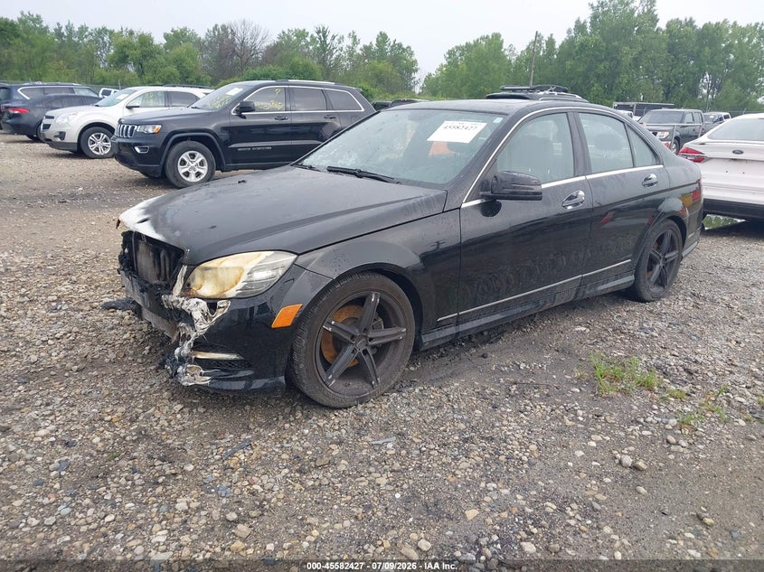 2011 MERCEDES-BENZ C 300 auction photo 2