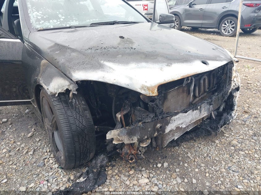 2011 MERCEDES-BENZ C 300 auction photo 6