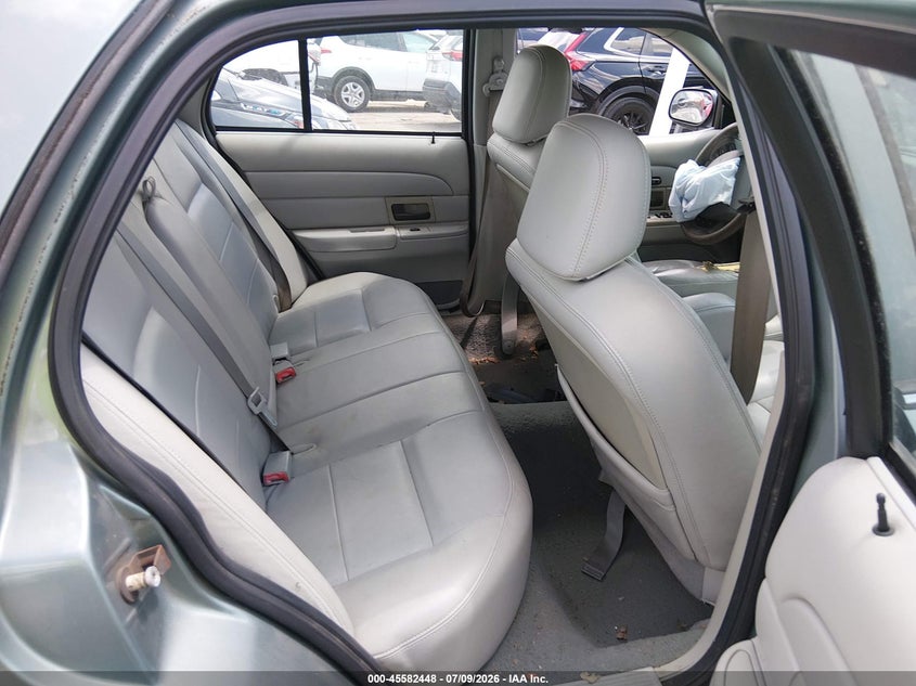 2005 Ford Crown Victoria Lx/Lx Sport VIN: 2FAFP74W25X143222 Lot: 45582448