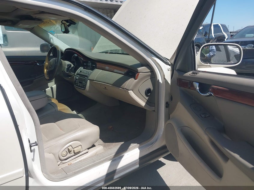 2003 CADILLAC DEVILLE auction photo 5