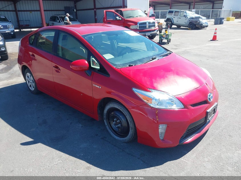 2013 TOYOTA PRIUS auction photo 1