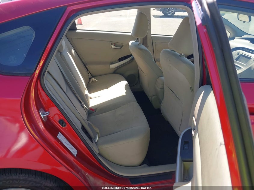 2013 TOYOTA PRIUS auction photo 8