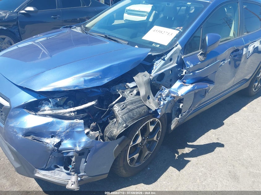 2019 SUBARU CROSSTREK auction photo 6
