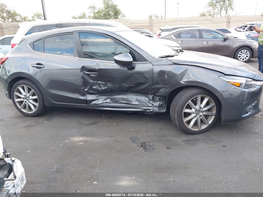 2017 Mazda Mazda3 Grand Touring VIN: JM1BN1M37H1122123 Lot: 45582714
