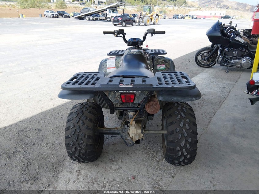 2002 Polaris Magnum 325 4X2 VIN: 4XACB32A922668733 Lot: 45582754