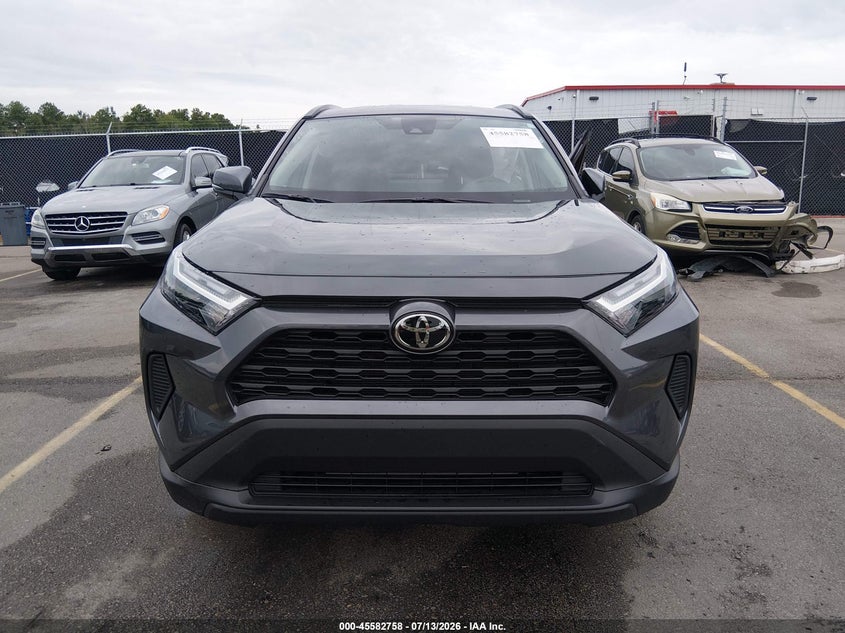 TOYOTA RAV4 - zdjęcie 12