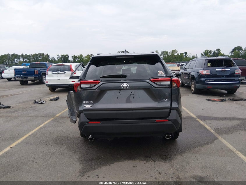 TOYOTA RAV4 - zdjęcie 16