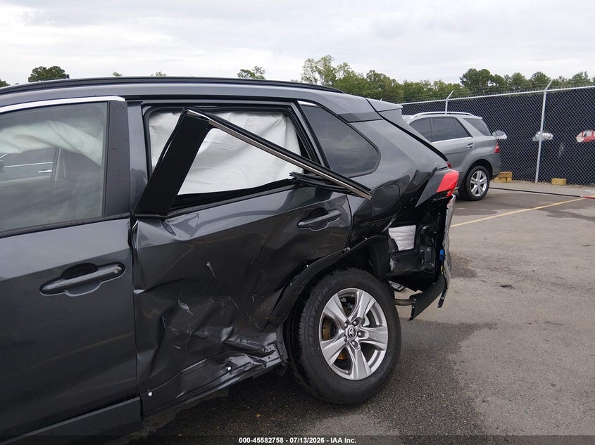 TOYOTA RAV4 - zdjęcie 6