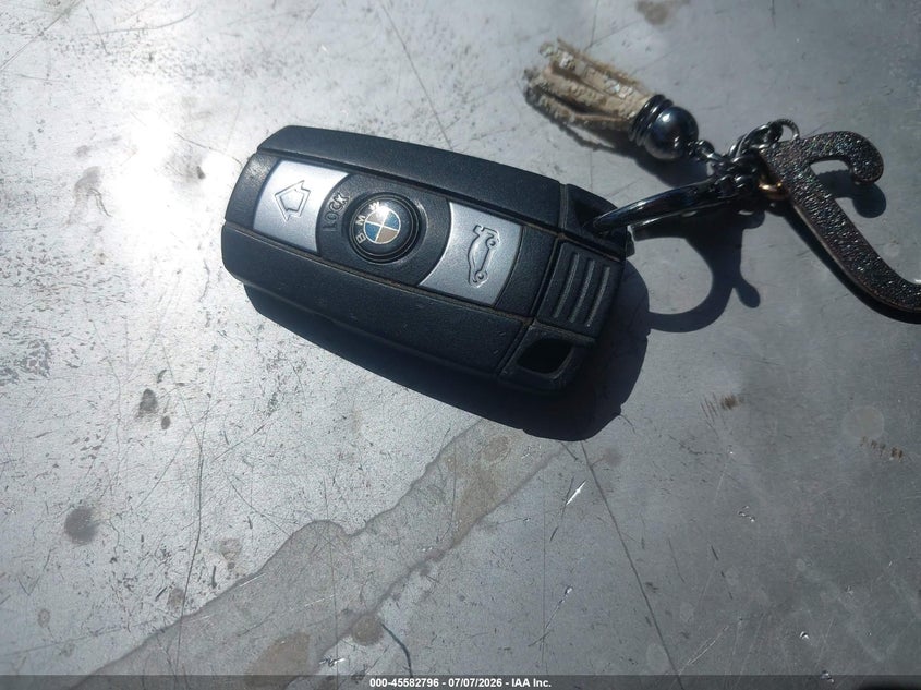 2015 BMW X1 xDrive28I VIN: WBAVL1C51FVY30408 Lot: 45582796