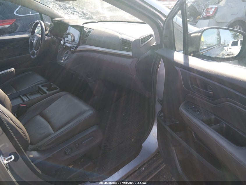 2024 HONDA ODYSSEY auction photo 5