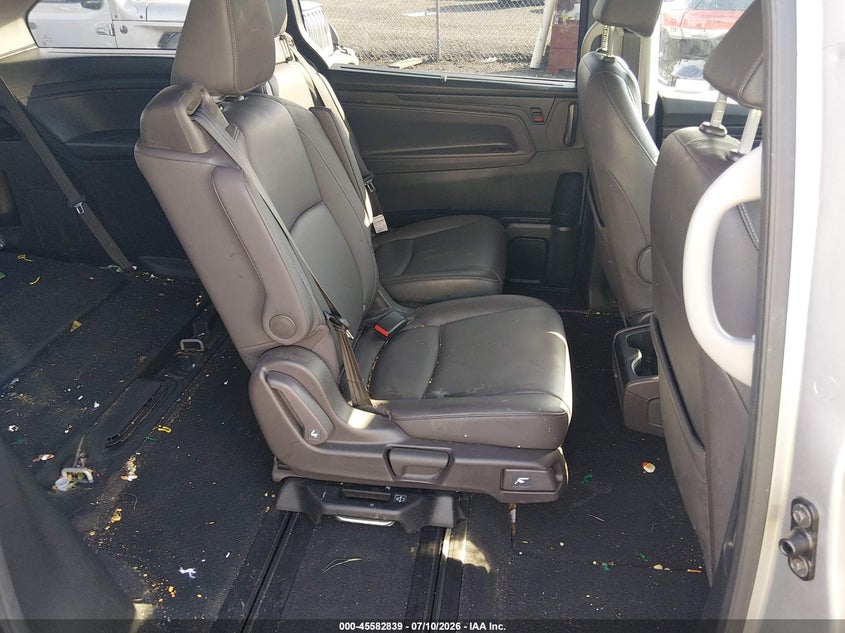 2024 HONDA ODYSSEY auction photo 8