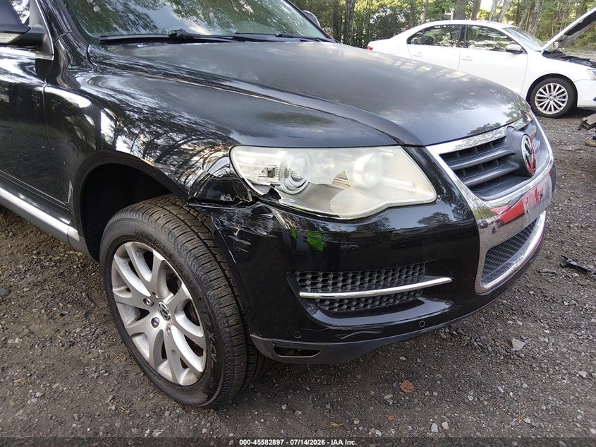 2008 VOLKSWAGEN TOUAREG 2 auction photo 6