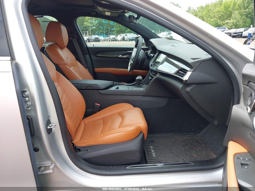 2016 CADILLAC CT6 auction photo 5