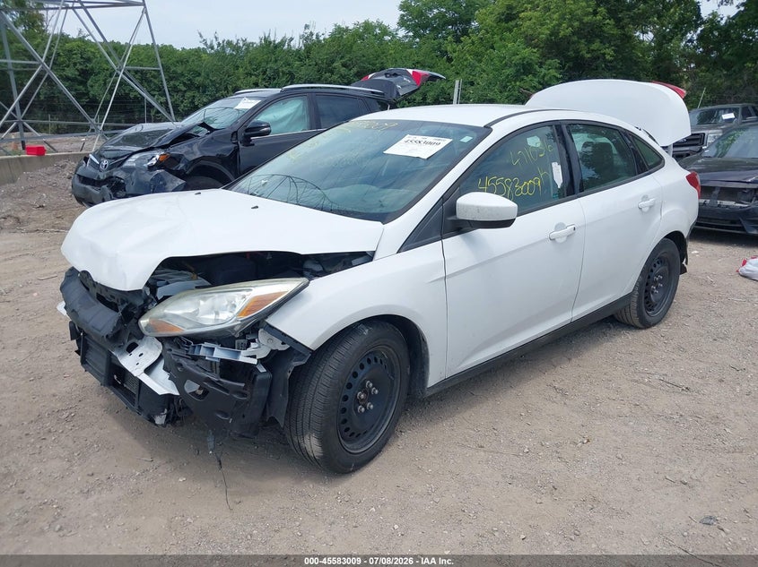 Vin: 1fahp3f24cl471036, lot: 46081362, ford focus se 20122