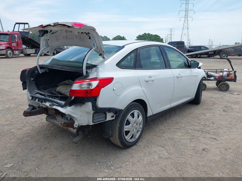 Vin: 1fahp3f24cl471036, lot: 46081362, ford focus se 20124