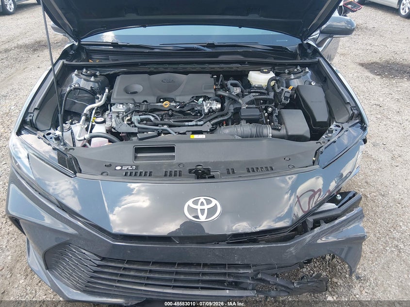 TOYOTA CAMRY - zdjęcie 10
