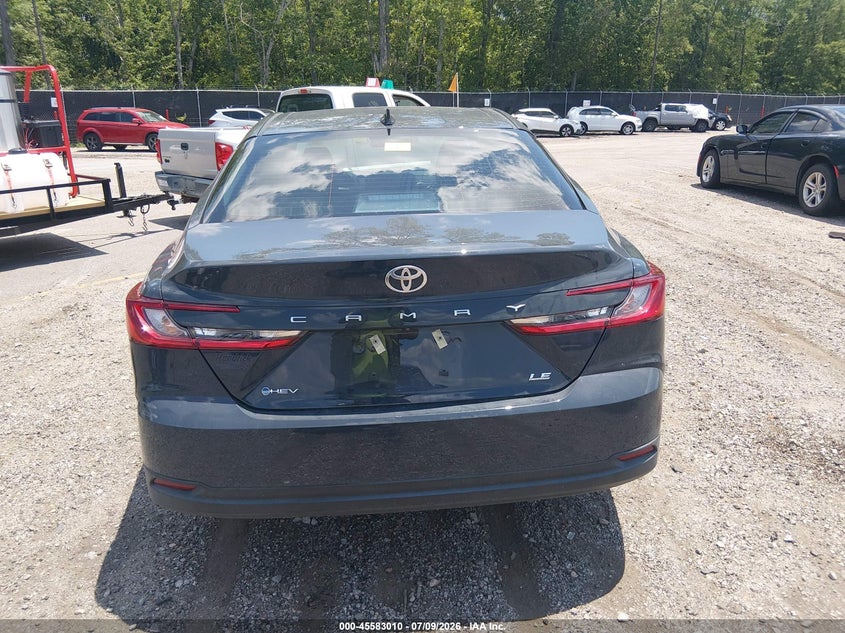 TOYOTA CAMRY - zdjęcie 16