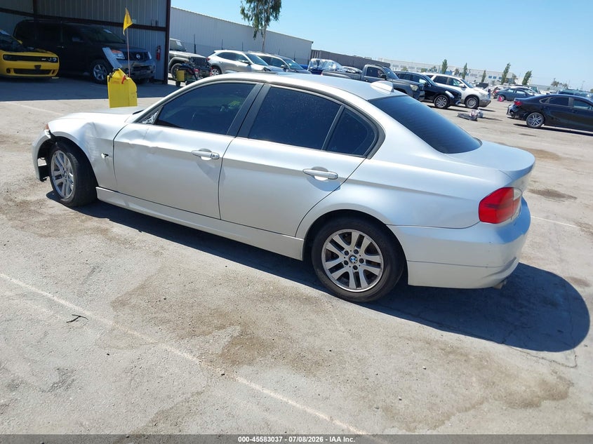 2007 BMW 328I auction photo 3