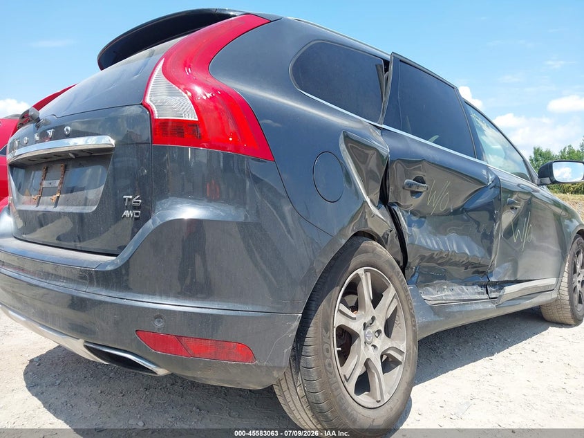 2015 Volvo Xc60 T6 Premier Plus VIN: YV4902RC4F2587796 Lot: 45583063