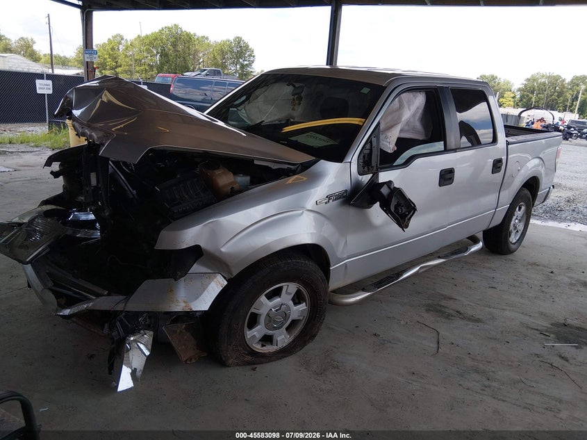 2013 Ford F-150, Front End, IAAI, VIN 1FTFW1CF1DFD30523 — photo 2
