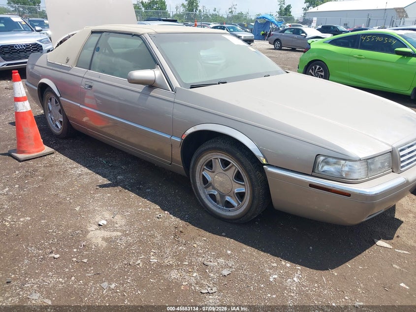 2001 CADILLAC ELDORADO auction photo 1