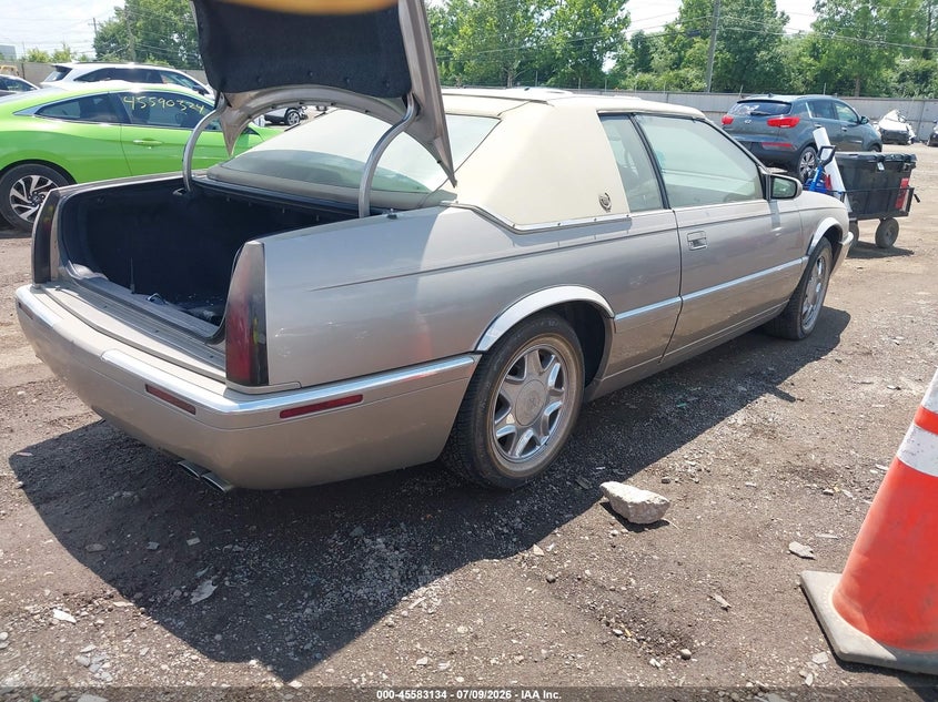 2001 CADILLAC ELDORADO auction photo 4