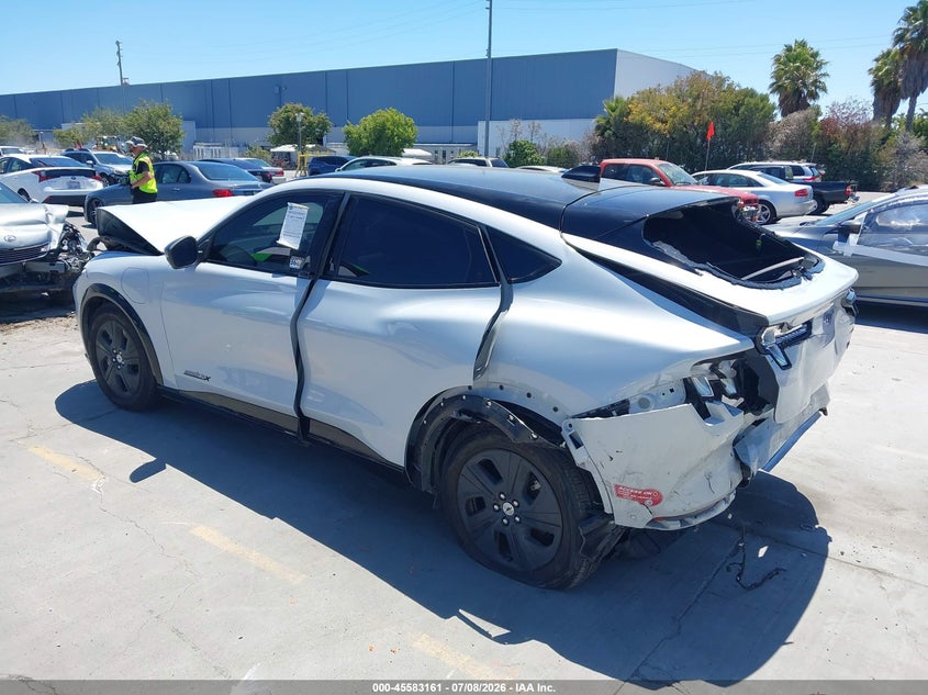 2023 FORD MUSTANG MACH-E auction photo 3