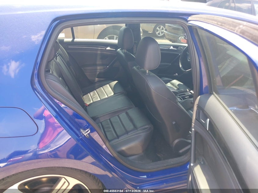 2015 Volkswagen Golf R 4-Door VIN: WVWLF7AU4FW181096 Lot: 45583184