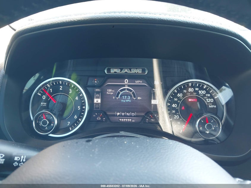 2021 RAM 1500 auction photo 7