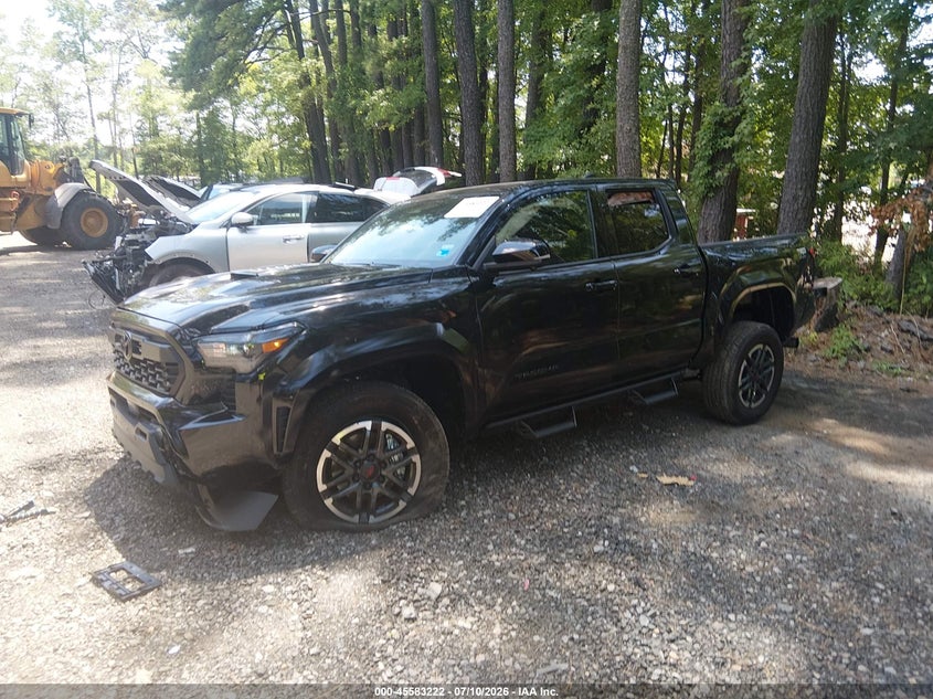 2026 Toyota Tacoma, Front End, IAAI, VIN 3TMLB5JN5TM245201 — photo 2