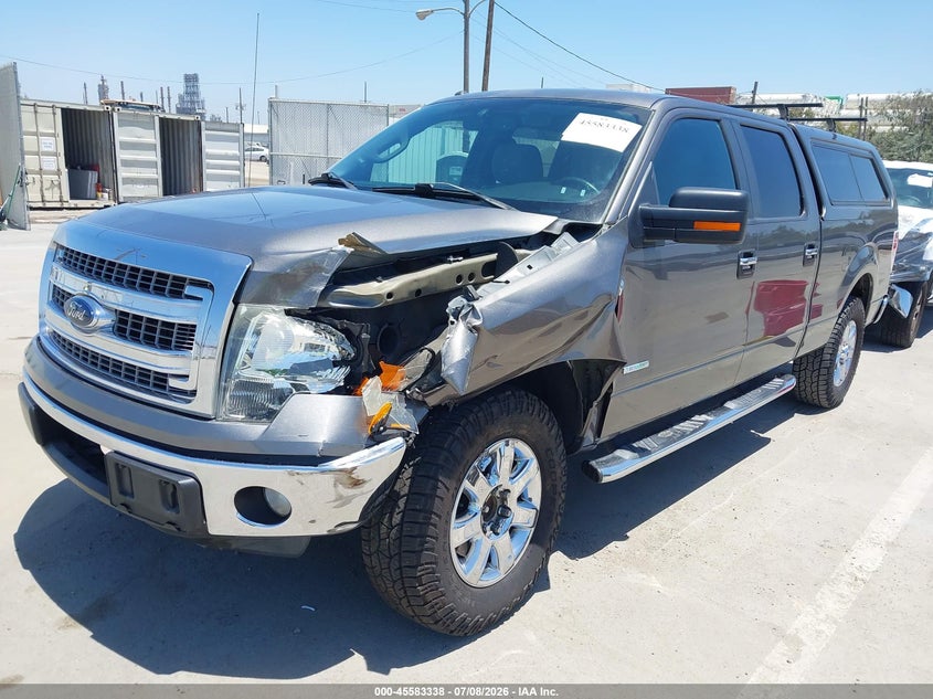 2013 Ford F-150, Front End, IAAI, VIN 1FTFW1CT9DFD69107 — photo 2
