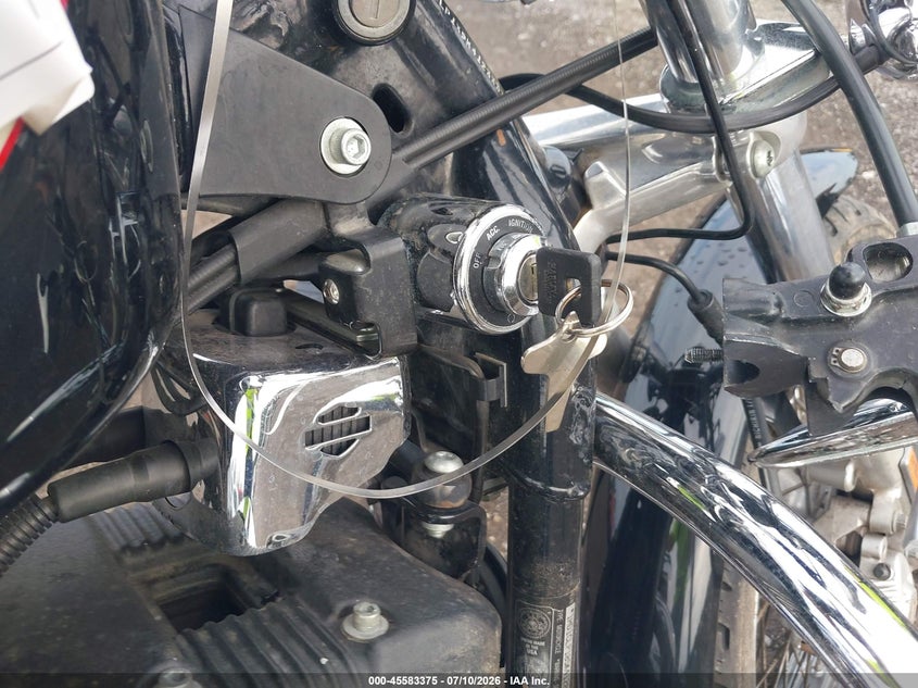 2005 Harley-Davidson Xl1200 R VIN: 1HD1CLP185K412883 Lot: 45583375