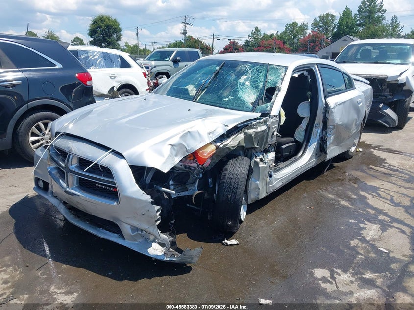 Vin: 2c3cdxbg1ch262764, lot: 46081733, dodge charger se 20122