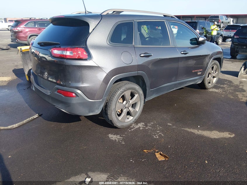 2016 JEEP CHEROKEE auction photo 4