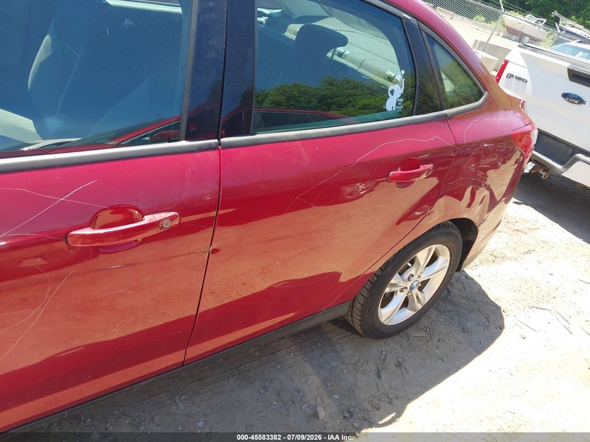 2013 FORD FOCUS auction photo 6