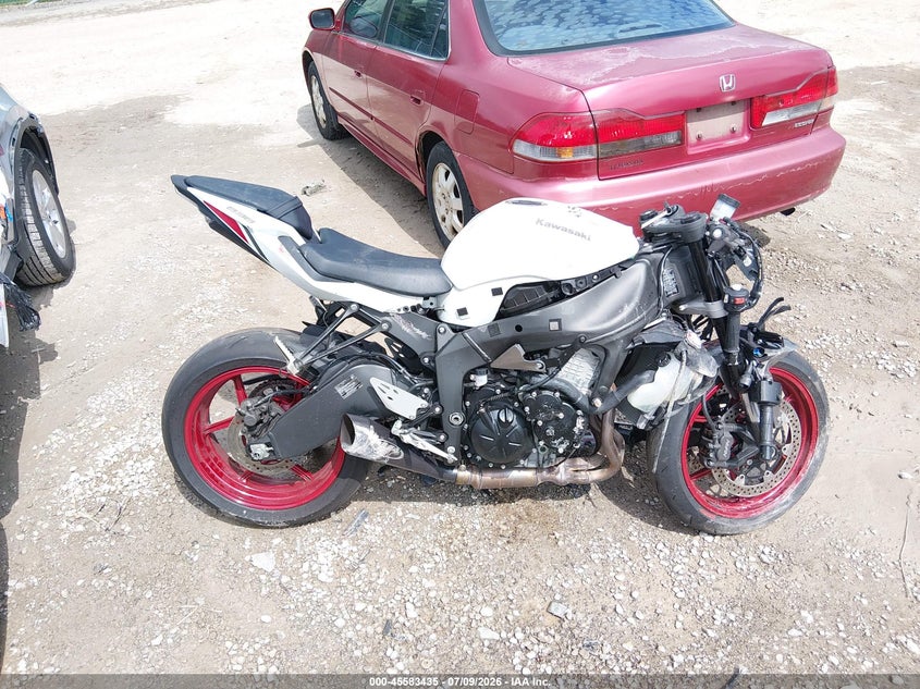 2025 Kawasaki Zx636 K VIN: JKBZXJK17SA008615 Lot: 45583435