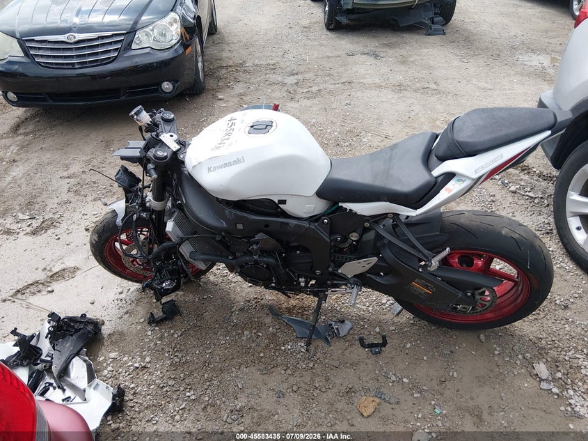 2025 Kawasaki Zx636 K VIN: JKBZXJK17SA008615 Lot: 45583435