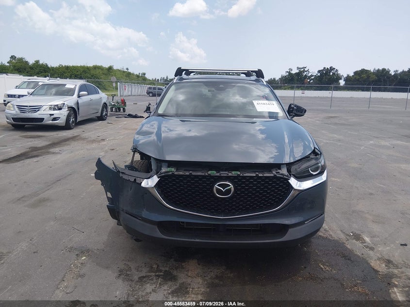 2022 Mazda Cx-30 Carbon Edition VIN: 3MVDMBCL5NM421576 Lot: 45583459