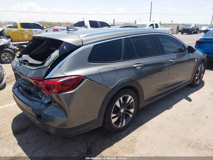 2018 BUICK REGAL TOURX auction photo 4