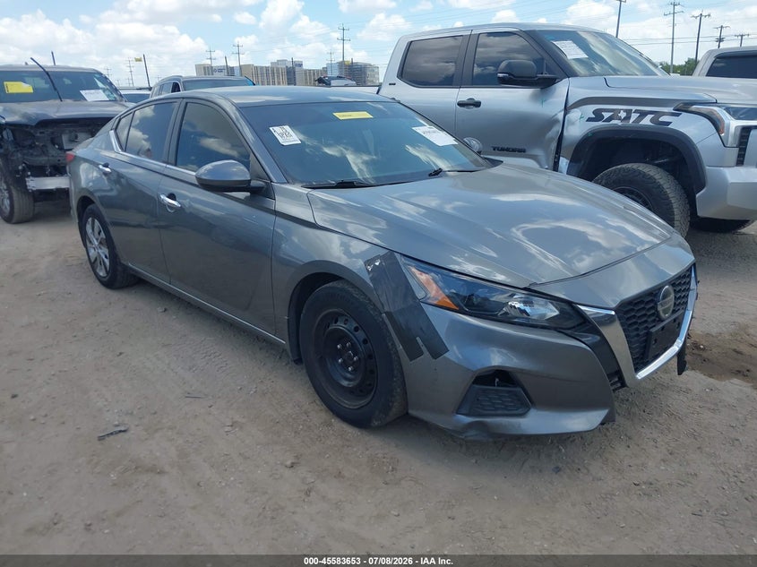 2022 Nissan Altima