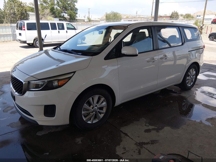 2018 KIA SEDONA auction photo 2