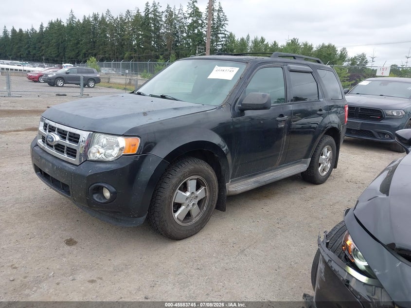 2011 FORD ESCAPE auction photo 2