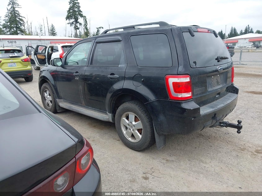 2011 FORD ESCAPE auction photo 3
