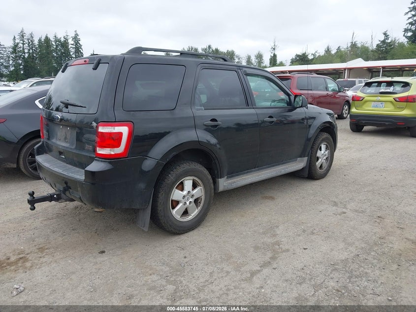 2011 FORD ESCAPE auction photo 4