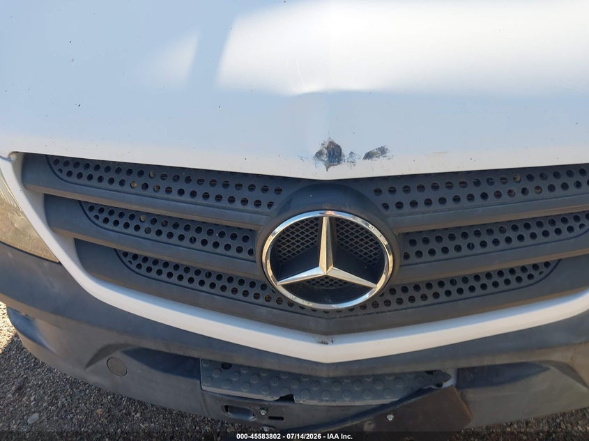 2017 MERCEDES-BENZ SPRINTER 2500 auction photo 6