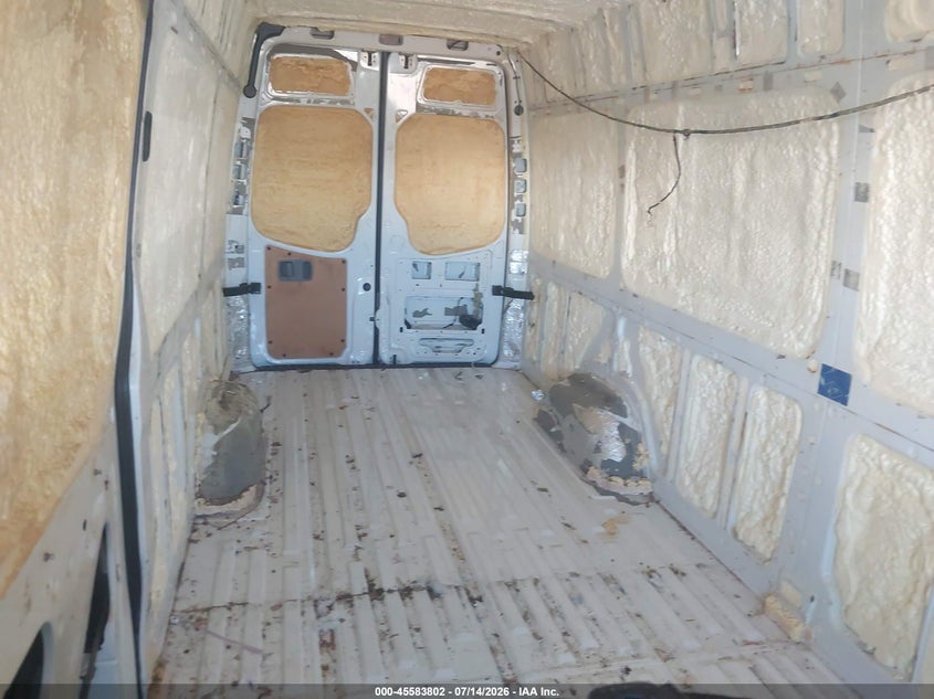2017 MERCEDES-BENZ SPRINTER 2500 auction photo 8